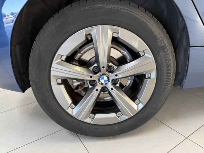 BMW Serie 2 - Photo 16