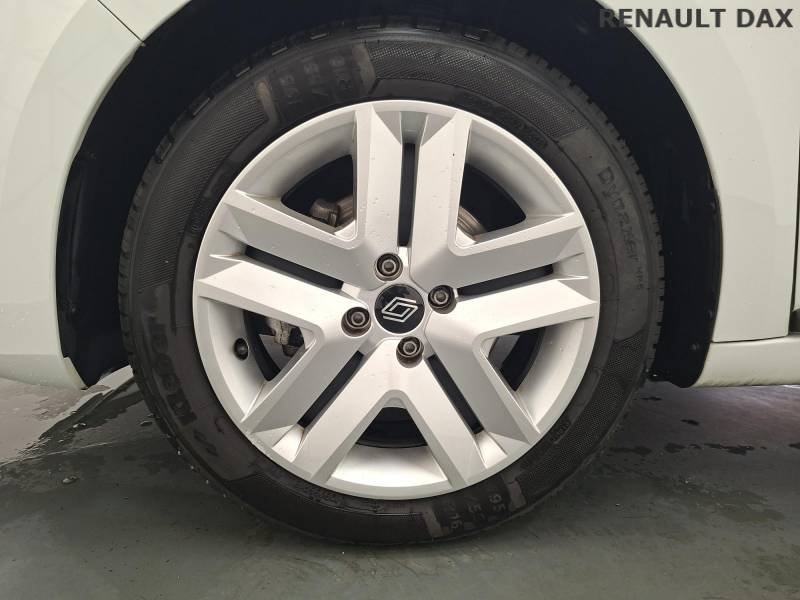 Renault Clio - Photo 17