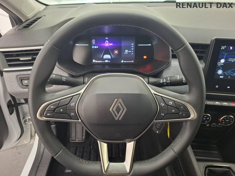 Renault Clio - Photo 32