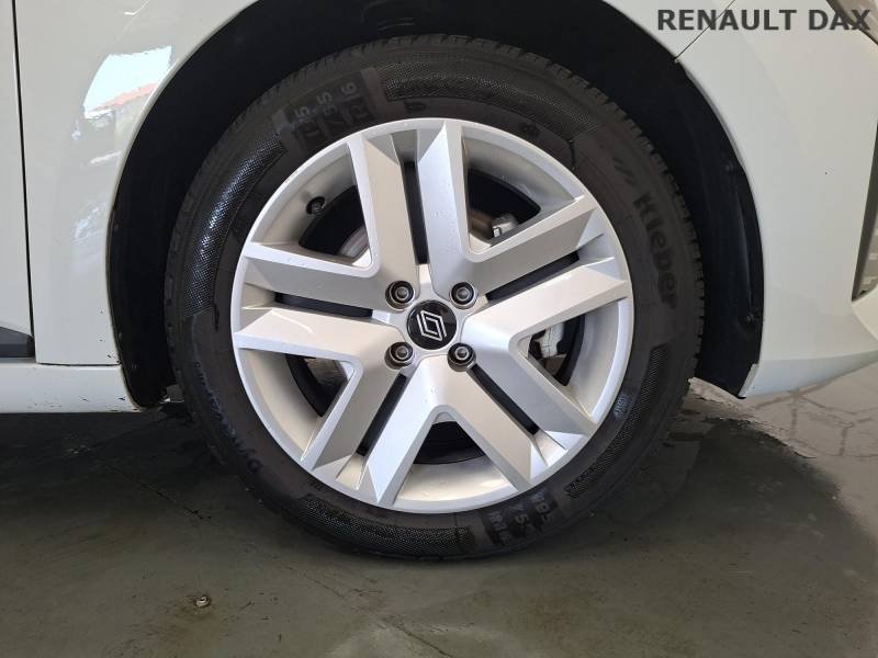 Renault Clio - Photo 17
