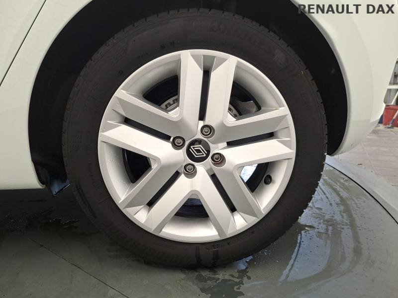 Renault Clio - Photo 19
