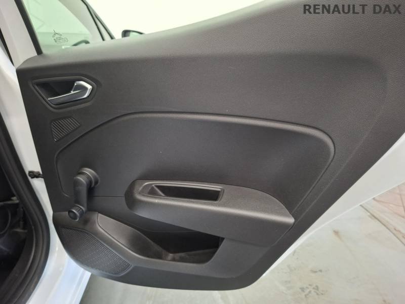 Renault Clio - Photo 20