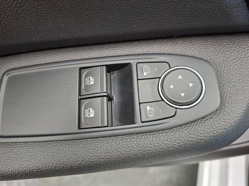 Renault Clio - Photo 32