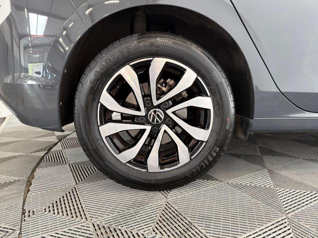 Volkswagen Golf - Photo 25