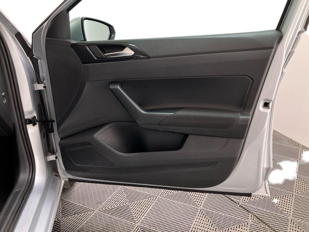 Volkswagen Polo - Photo 14