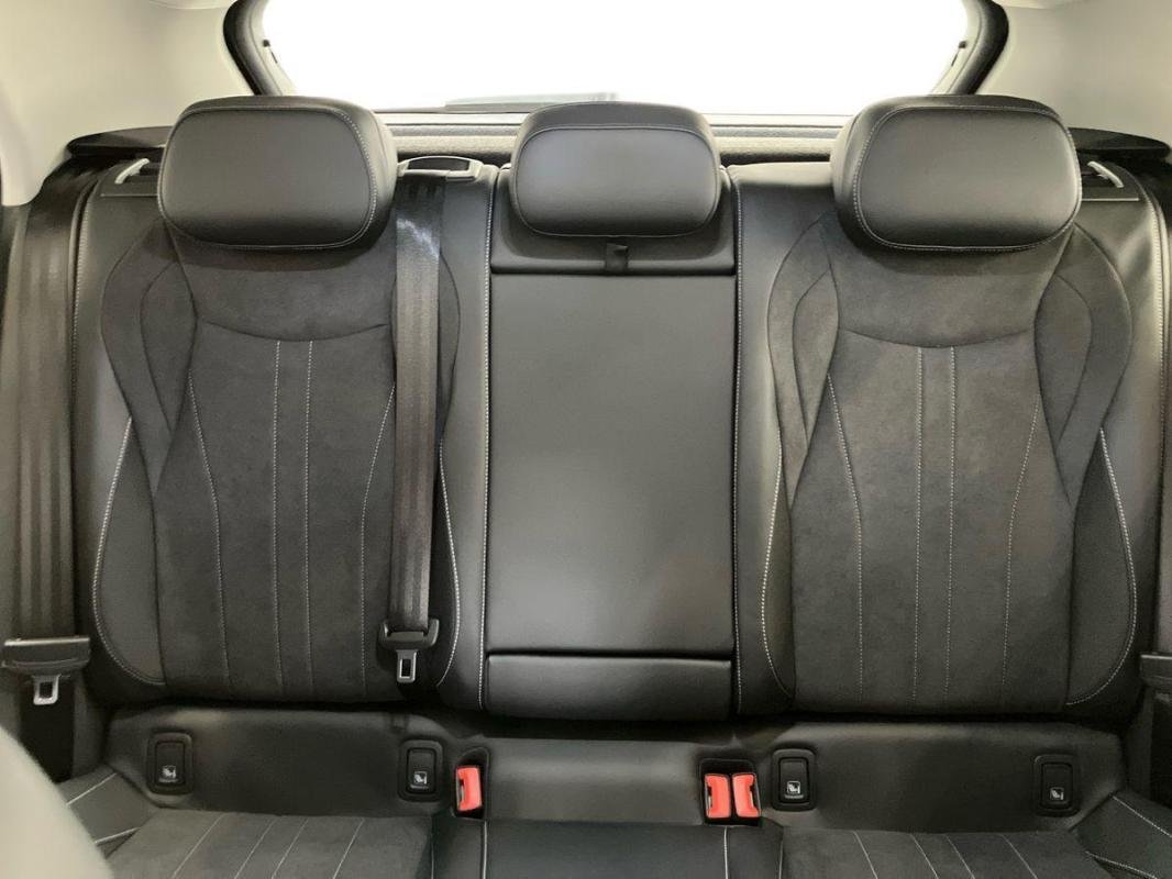Volkswagen T-Roc - Photo 22
