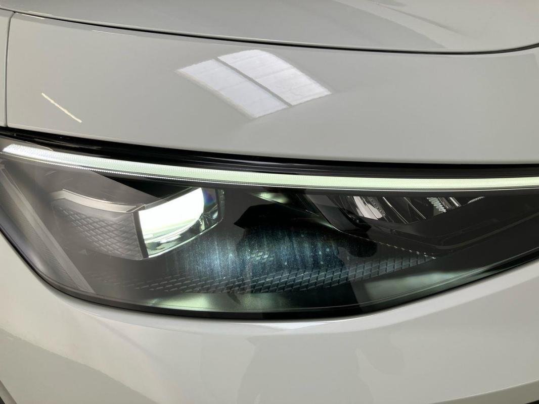 Volkswagen T-Roc - Photo 25