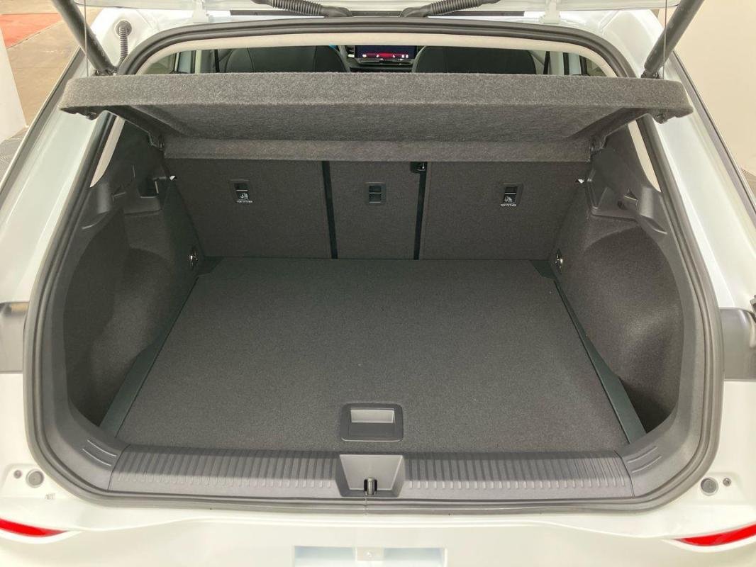 Volkswagen T-Roc - Photo 31