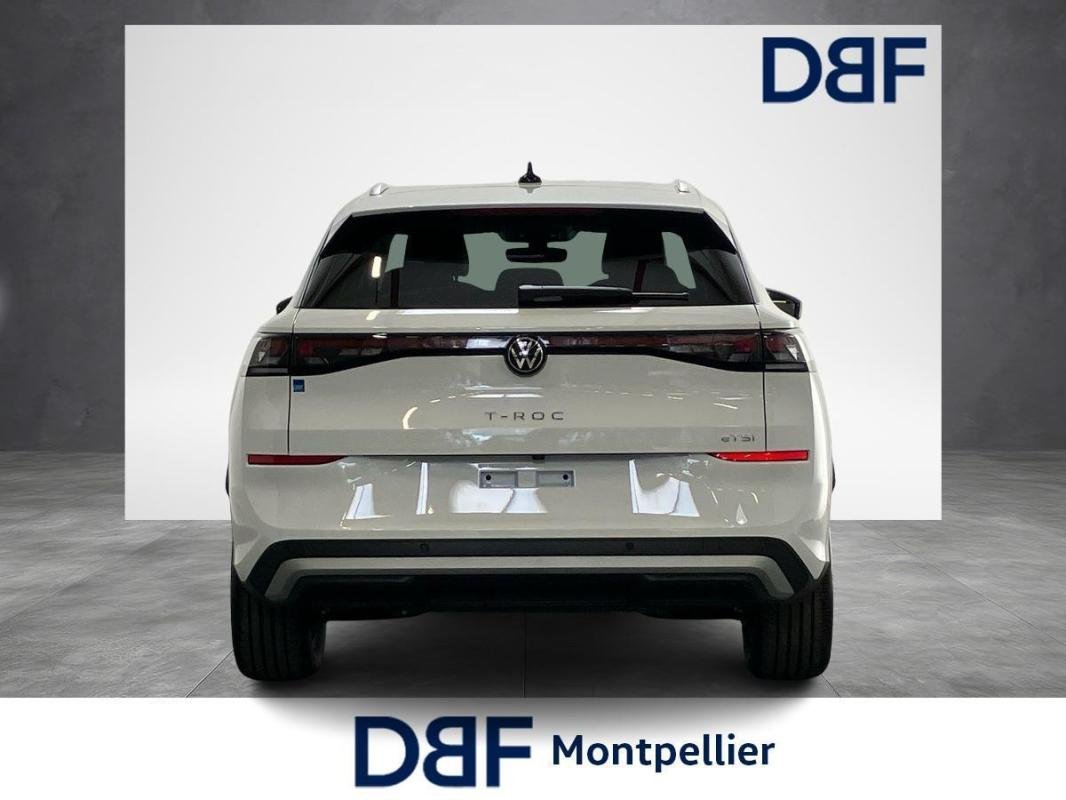 Volkswagen T-Roc - Photo 4
