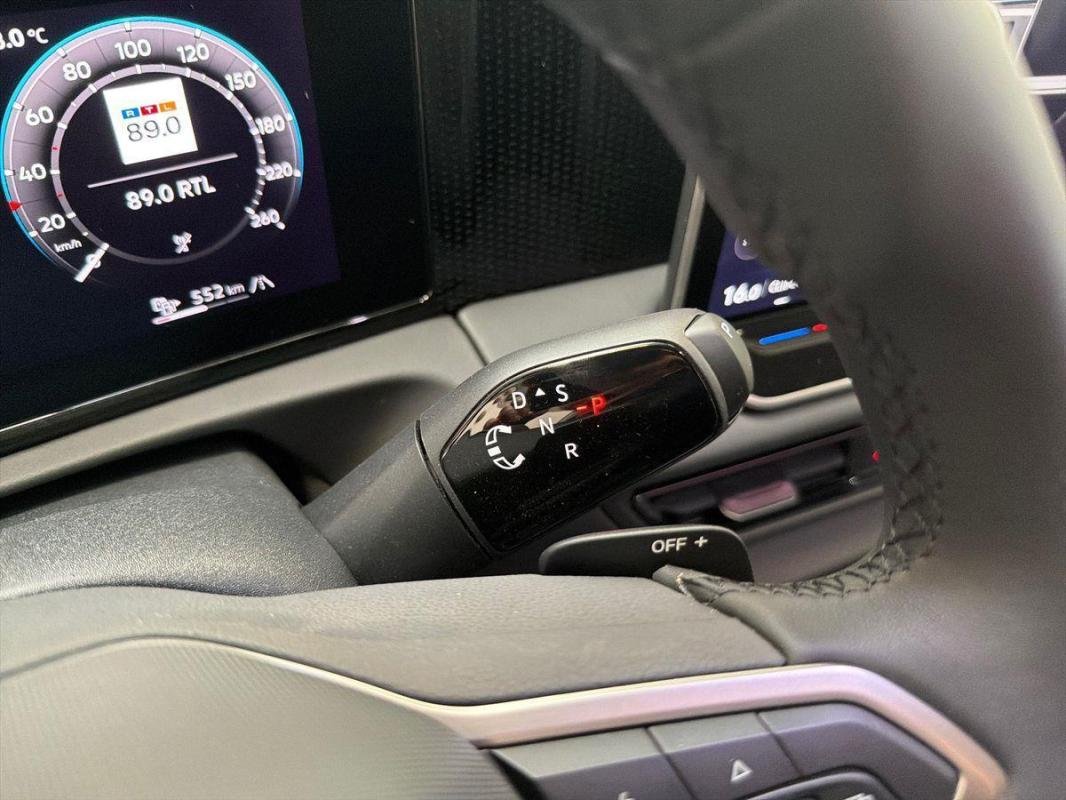 Volkswagen Tiguan - Photo 11