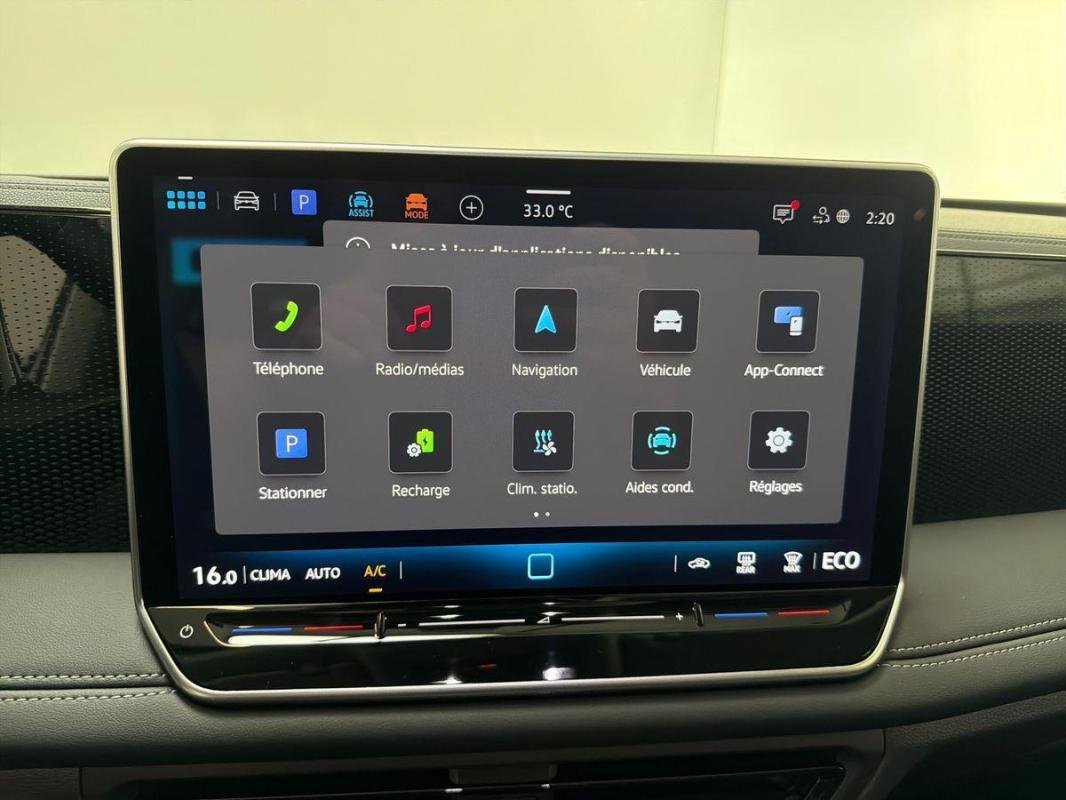 Volkswagen Tiguan - Photo 16