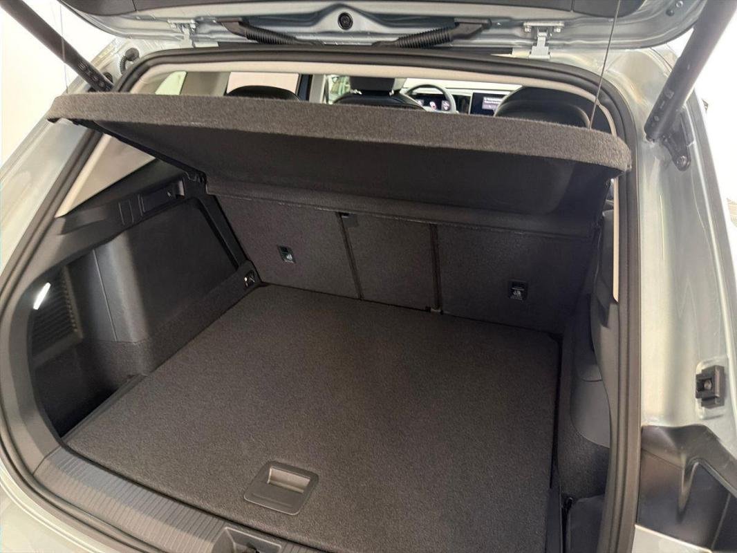 Volkswagen Tiguan - Photo 32