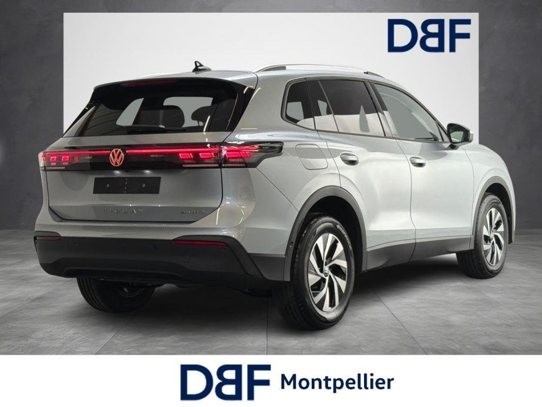 Volkswagen Tiguan - Photo 5