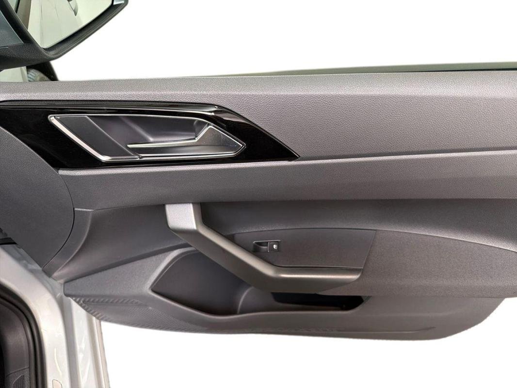 Volkswagen Polo - Photo 15