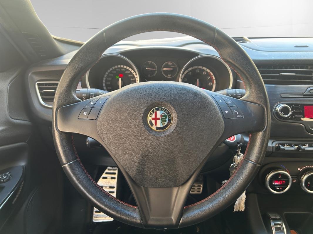 Alfa Romeo Giulietta - Photo 11