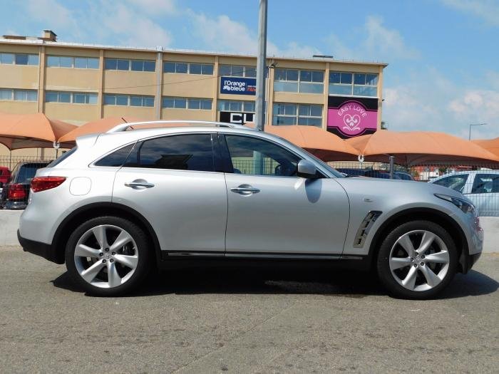 Infiniti FX - Photo 7