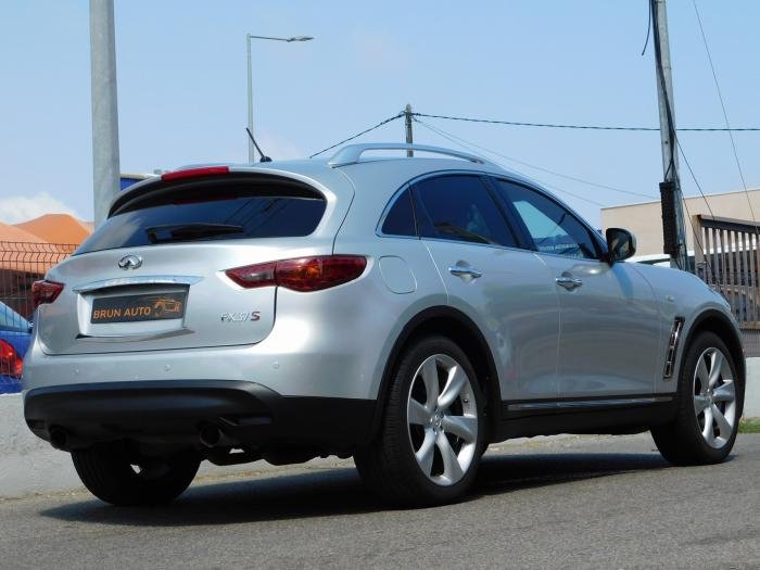 Infiniti FX - Photo 8