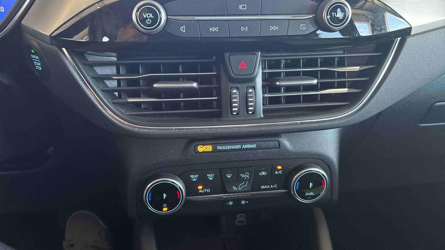 Ford Kuga - Photo 21