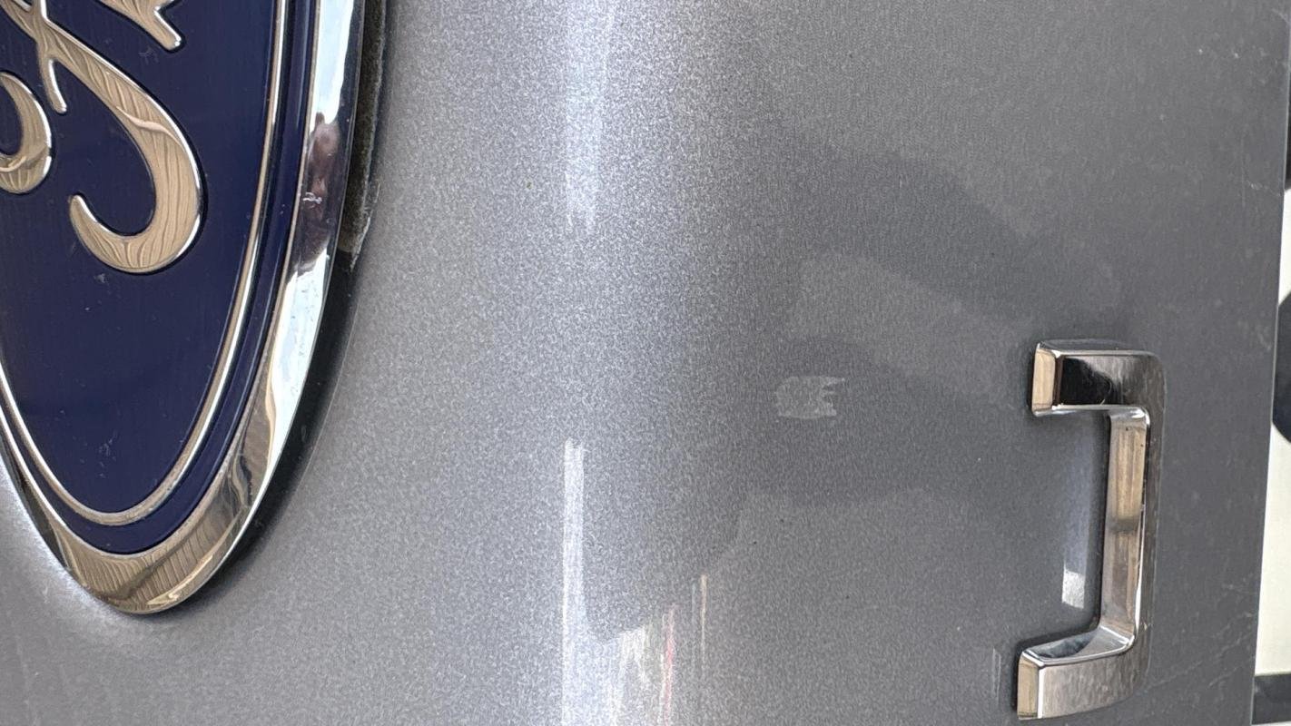 Ford Kuga - Photo 24