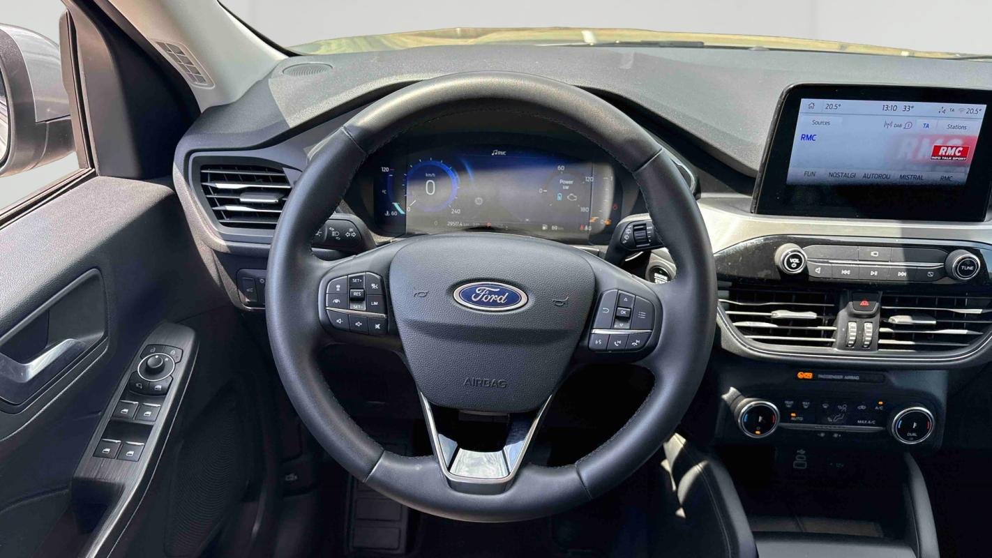 Ford Kuga - Photo 10