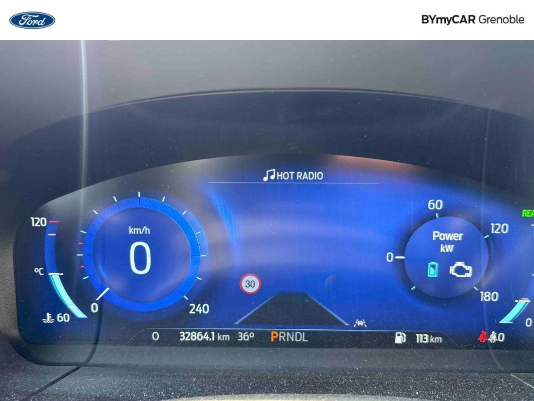 Ford Kuga - Photo 18