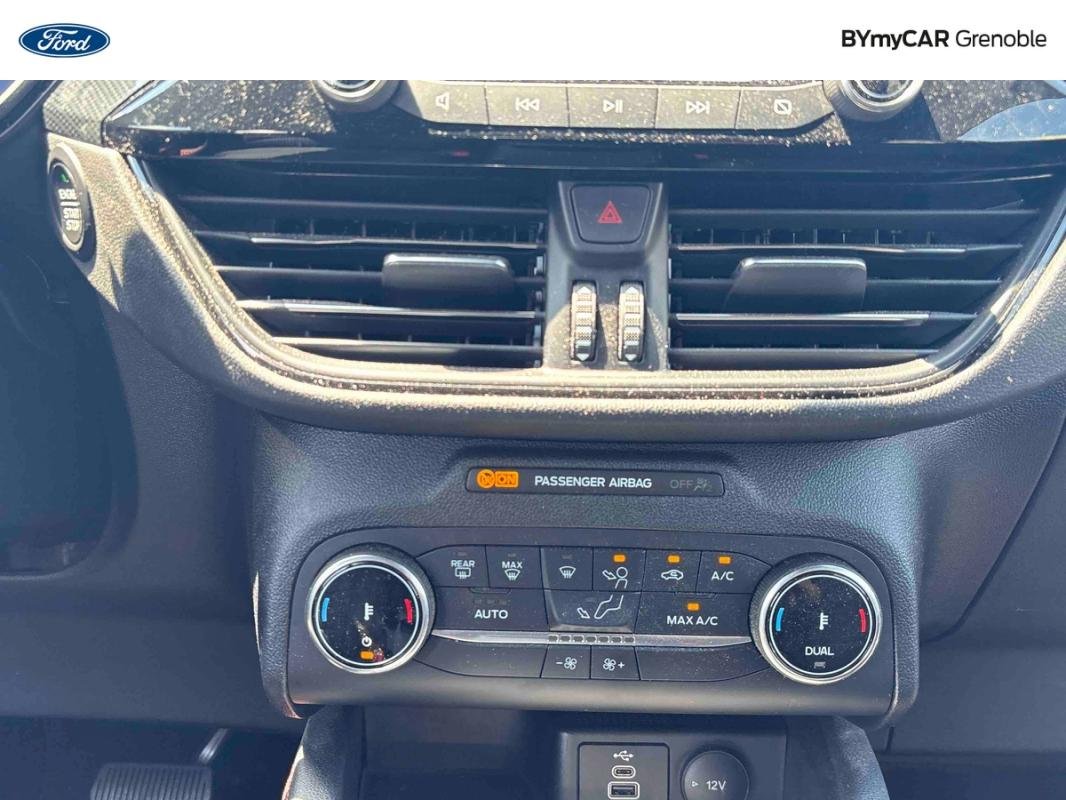 Ford Kuga - Photo 21