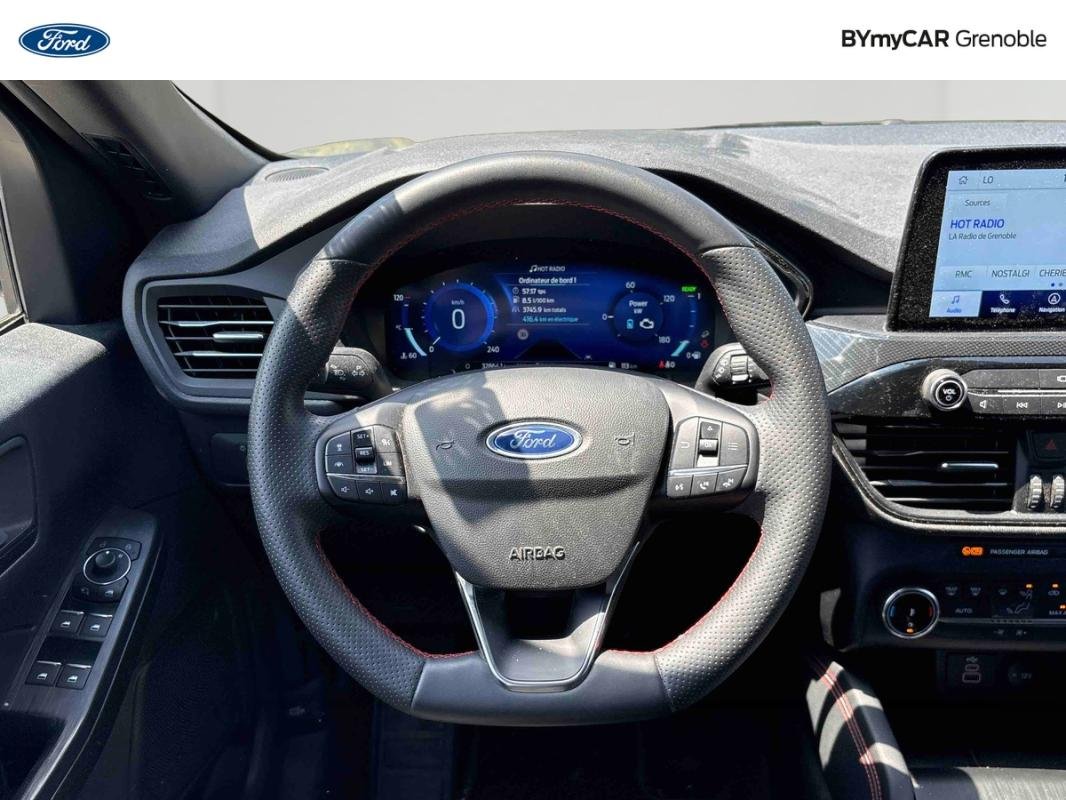 Ford Kuga - Photo 10