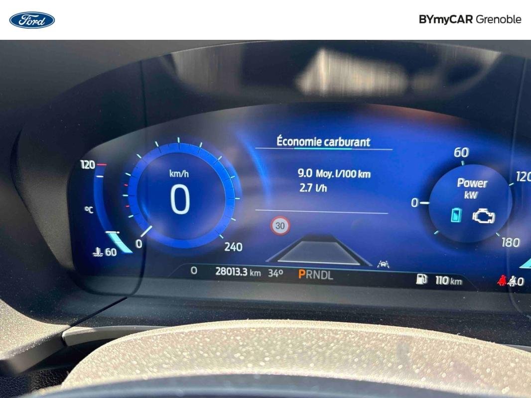 Ford Kuga - Photo 21