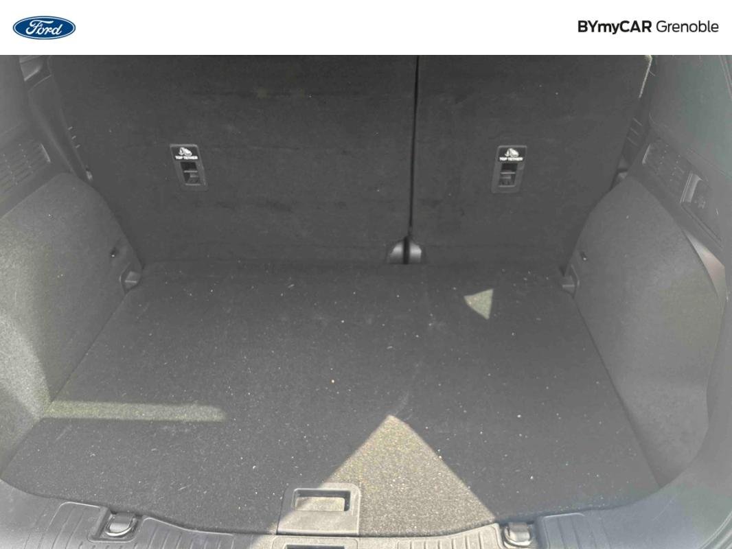 Ford Kuga - Photo 13