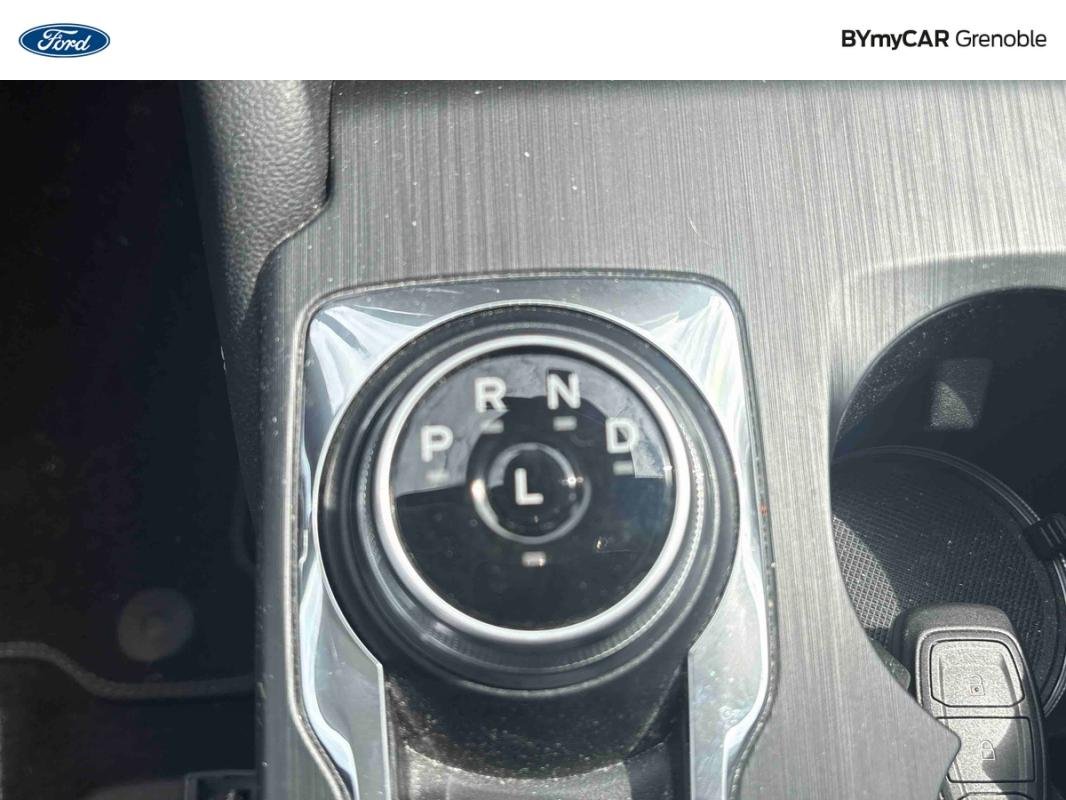 Ford Kuga - Photo 22
