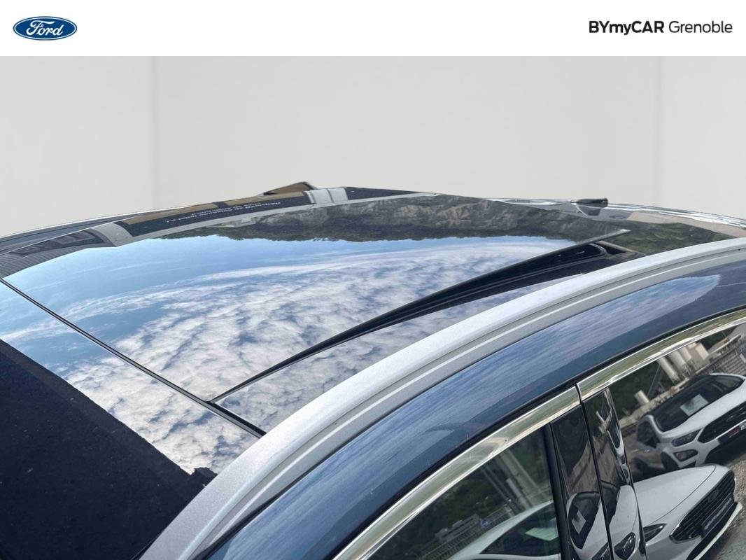 Ford Kuga - Photo 23