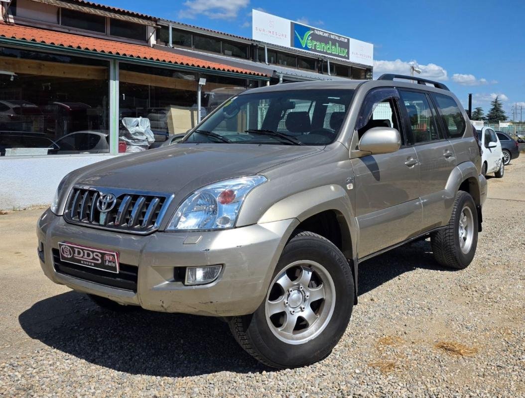 Toyota Land Cruiser - Photo 4