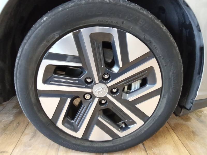 Hyundai Kona - Photo 20