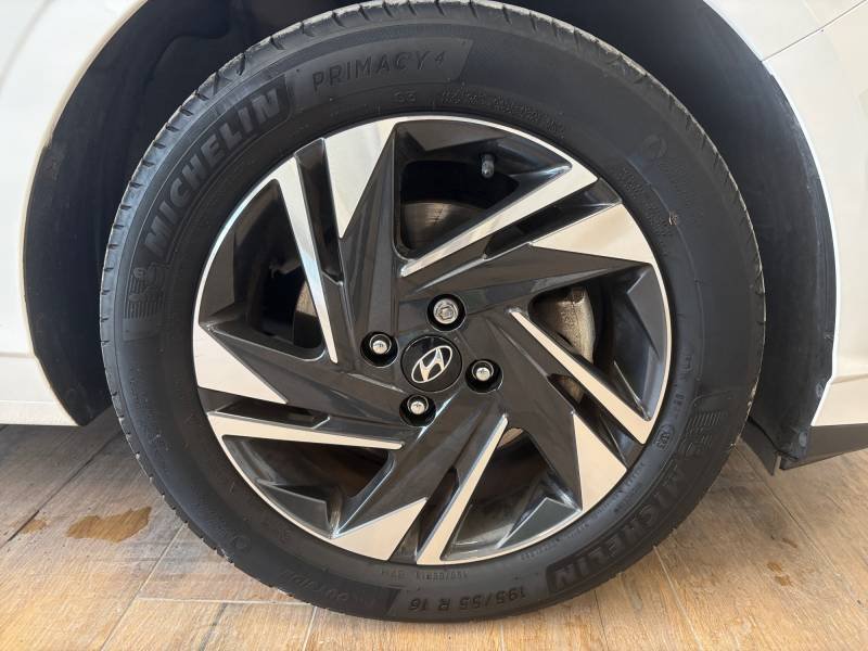 Hyundai i20 - Photo 17