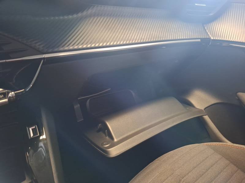 Peugeot 208 - Photo 24