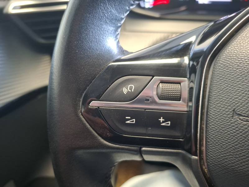 Peugeot 208 - Photo 26