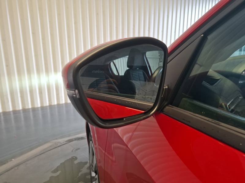 Peugeot 208 - Photo 39