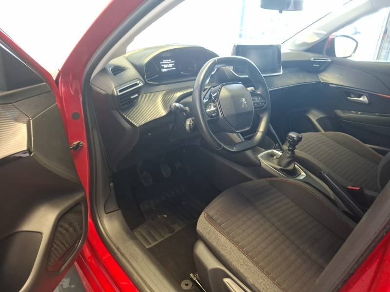 Peugeot 208 - Photo 7