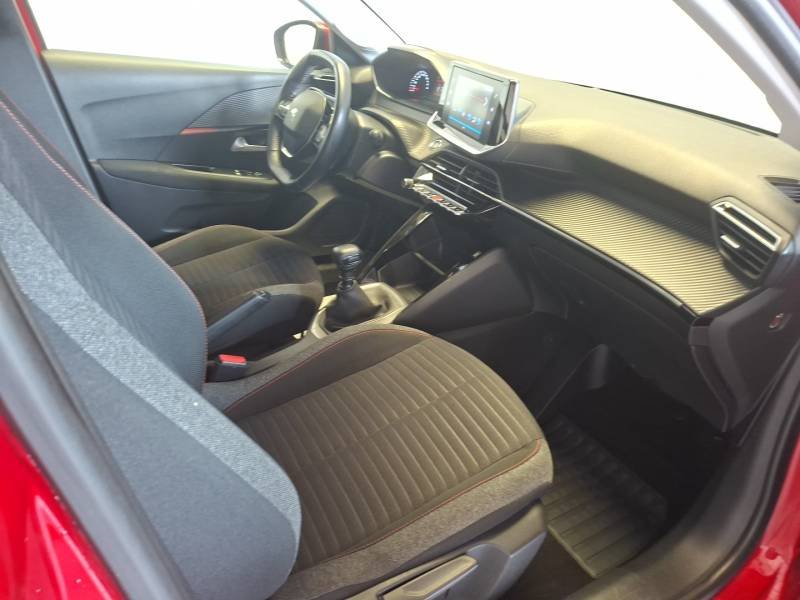 Peugeot 208 - Photo 9