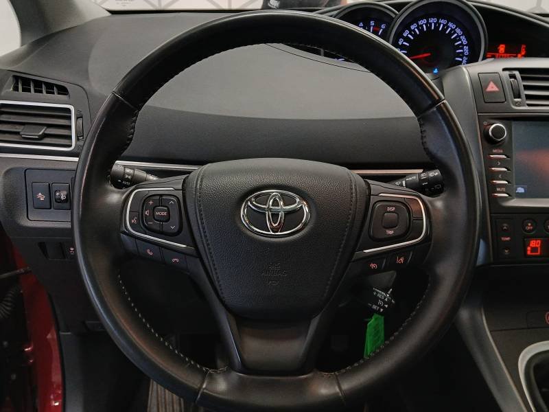 Toyota Verso - Photo 17