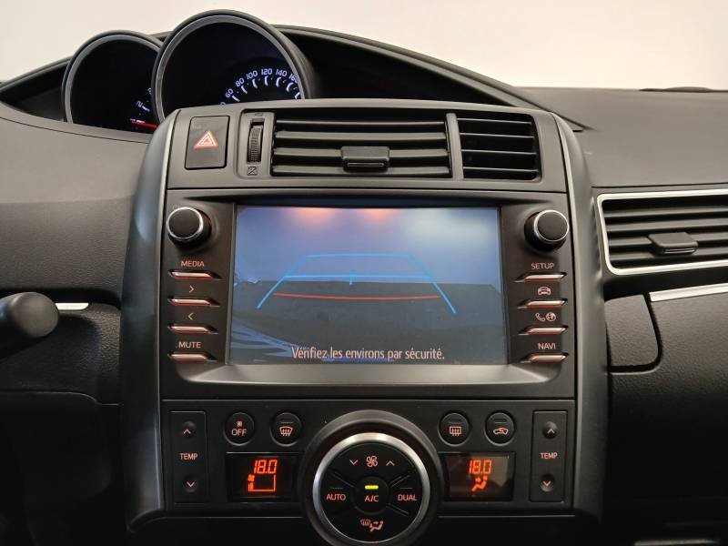 Toyota Verso - Photo 22