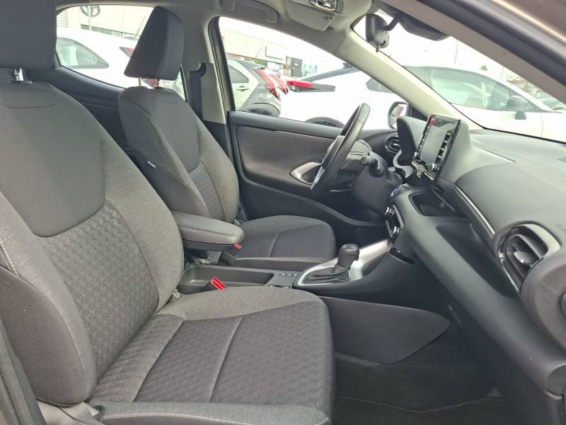 Toyota Yaris - Photo 12