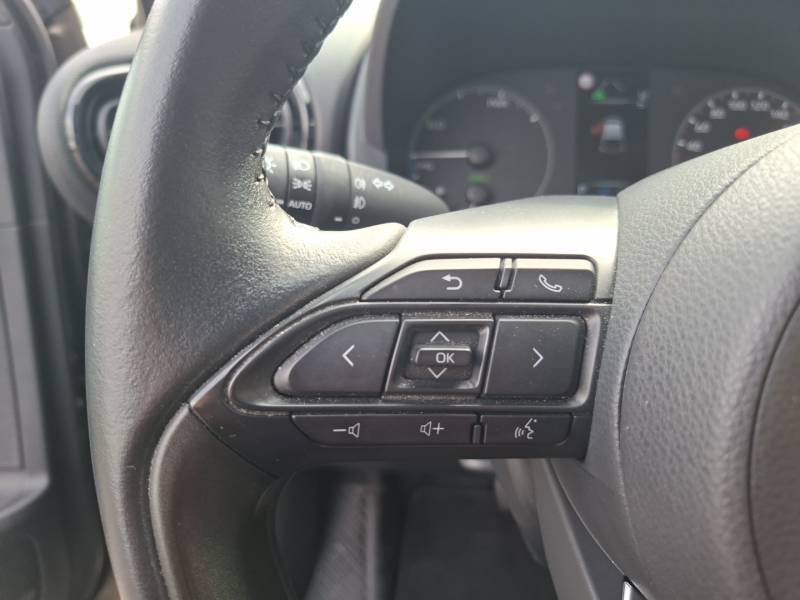 Toyota Yaris - Photo 15