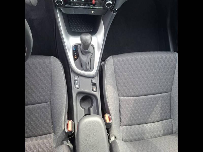 Toyota Yaris - Photo 18