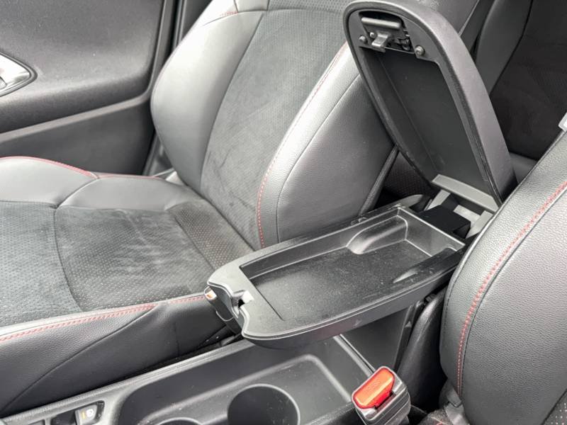 Toyota Yaris - Photo 21