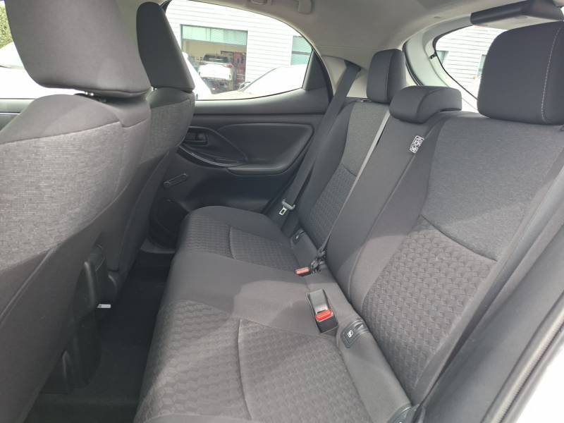 Toyota Yaris - Photo 13