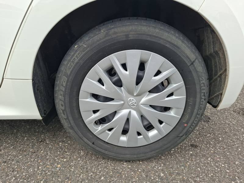 Toyota Yaris - Photo 9