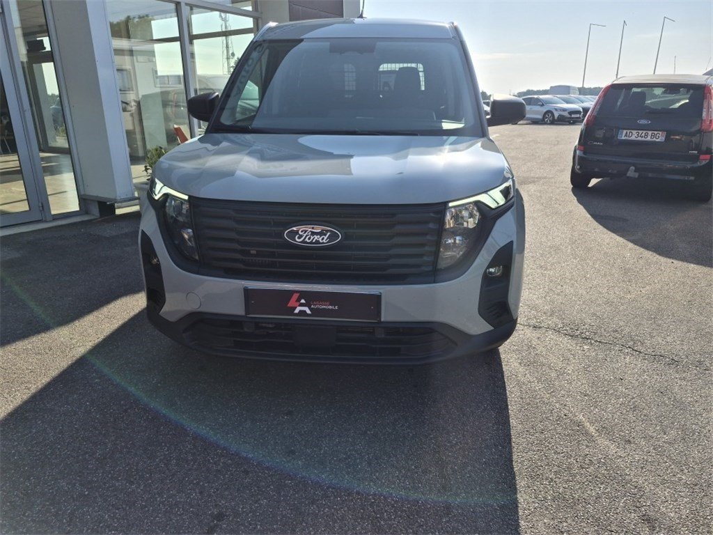 Ford transit courier - Photo 2
