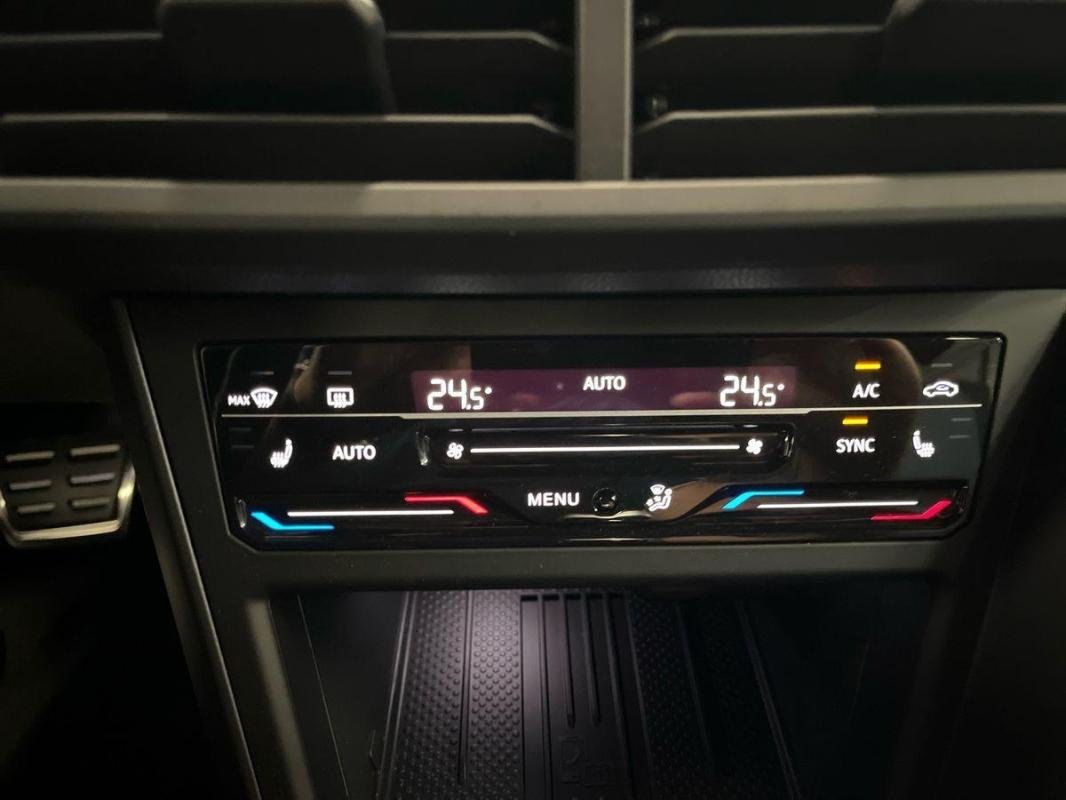Volkswagen Polo - Photo 24