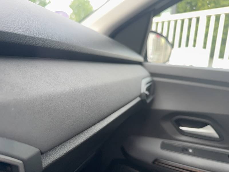 Dacia Sandero - Photo 25